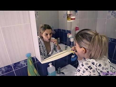 ❤️ Hack med ung i pyjamas slutter oral sperm i røv - letty black ☑ Sex at da.dreamlandpassionfever.ru ❤